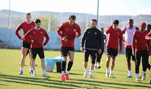 Sivasspor, Fenerbahçe maçına hazır