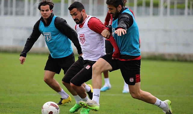 Sivasspor'da Galatasaray maçı hazırlıkları başladı