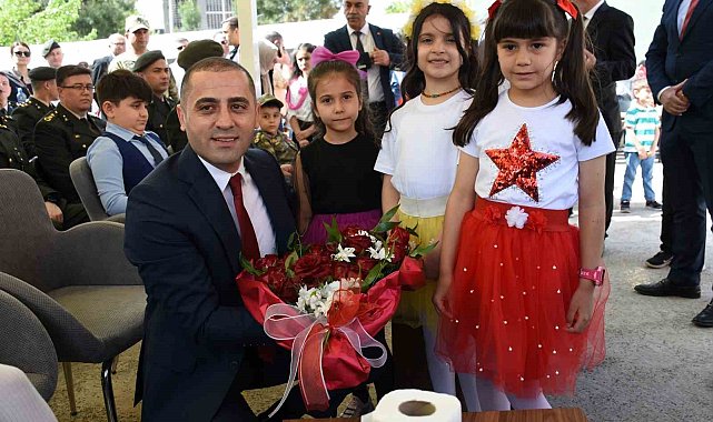 Siverek'te 23 Nisan coşkuyla kutlandı