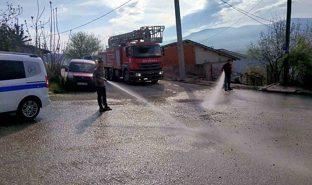 Sokak sokak, cadde cadde yıkanıyor