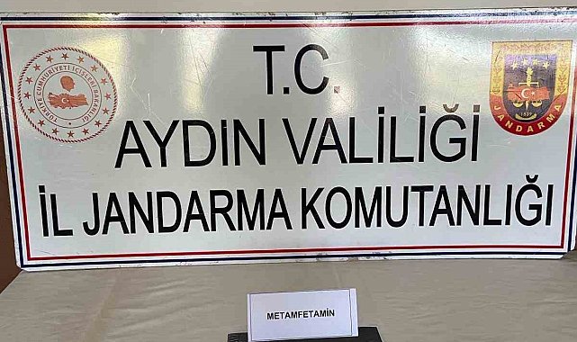 Şüpheli şahısların üzerinden uyuşturucu çıktı