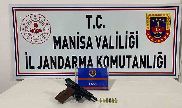 Şüpheli şahsın üzerinden seri numarası silinmiş tabanca çıktı
