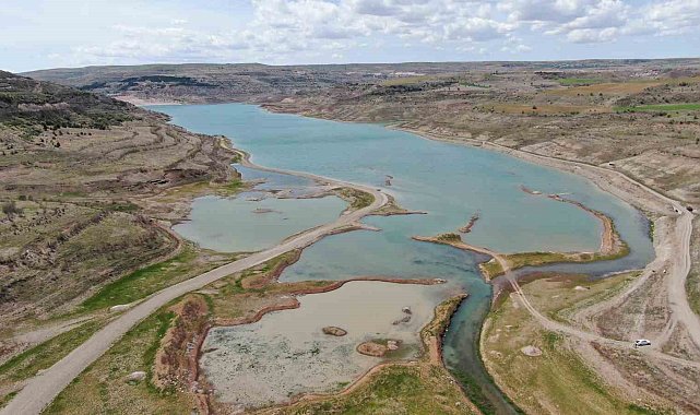 Suyun 50 kilometrelik yolculuğu başladı, yüzde 50 kayıp kaçak moral bozdu