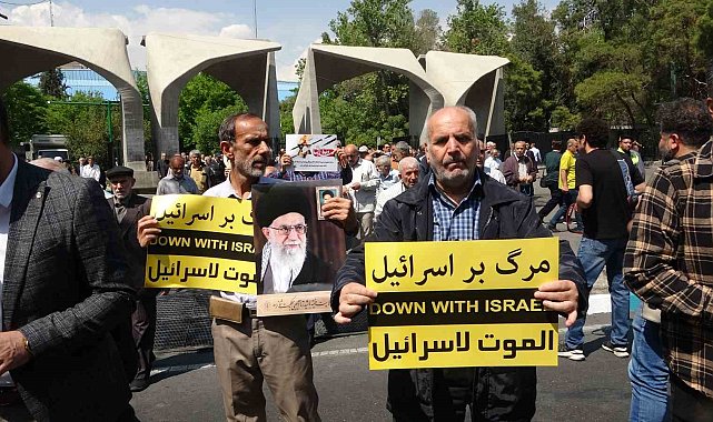 Tahran'da yüzlerce kişi İsrail saldırısını protesto etti