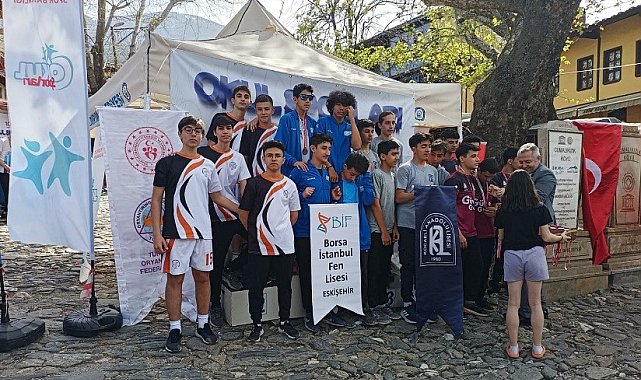 Tavşanlı Fen Lisesi Oryantiring'de Türkiye finaline katılma hakkı elde etti