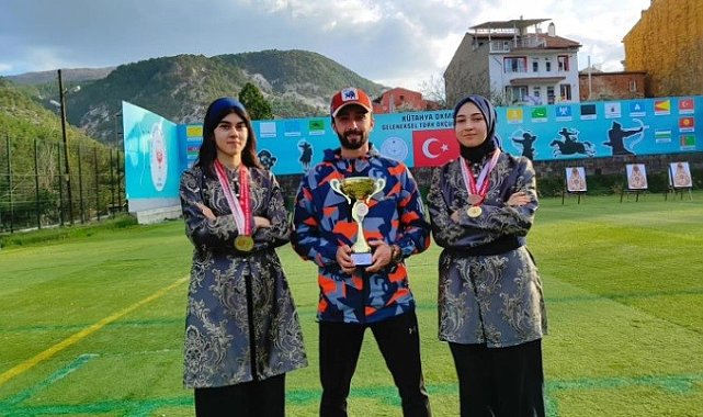 Tavşanlı'dan 17 okçu derece aldı