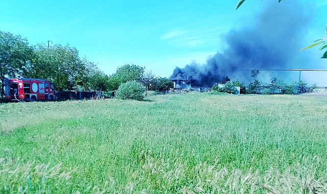 Tekirdağ'da fabrikada korkutan yangın