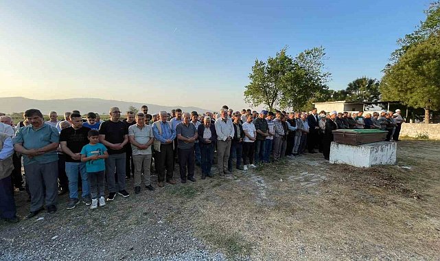 Teleferik kazasında hayatını kaybeden Memiş Gümüş toprağa verildi