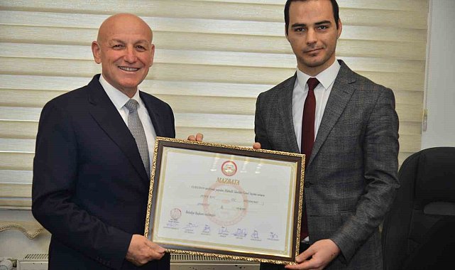 Terme Belediye Başkanı Şenol Kul, mazbatasını aldı