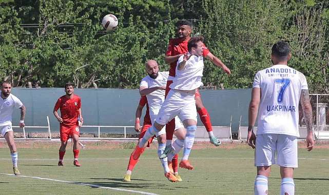 TFF 3. Lig: Efeler 09 SFK: 1 - Anadolu Üniversitesi: 1