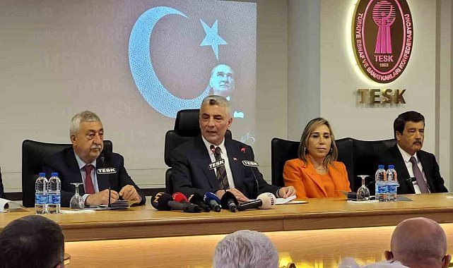 Ticaret Bakanı Bolat: "Fahiş fiyata neden olanlara ve fırsatçılara taviz vermeyeceğiz"