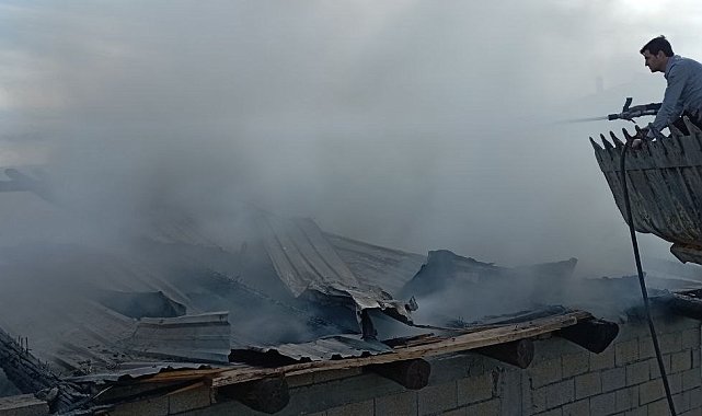 Tokat'ta samanlık yangını