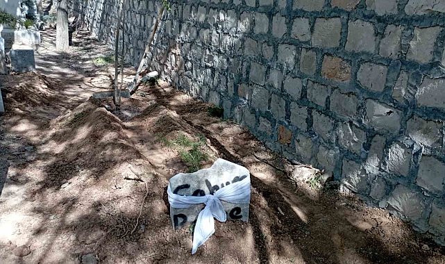 Torunu tarafından öldürülen anneanne son yolculuğuna uğurlandı