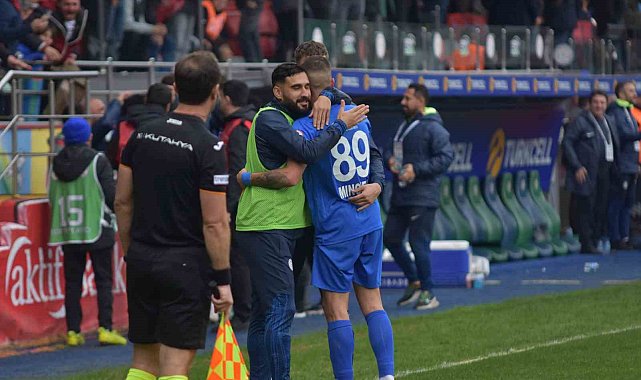 Trendyol Süper Lig: Çaykur Rizespor: 3 - Antalyaspor: 0