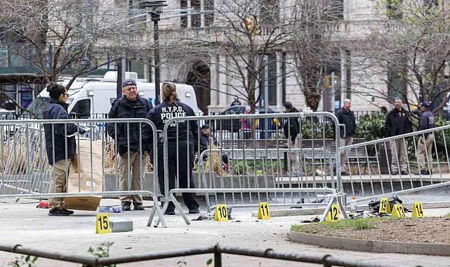 Trump'ın yargılandığı mahkemenin önünde kendini yakan adam hayatını kaybetti