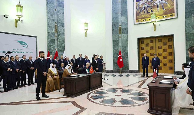 Türkiye, Irak, Katar ve BAE arasında "Kalkınma Yolu" mutabakat zaptı imzalandı