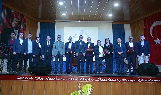 Türkülerin ustaları kulakların pasını sildi