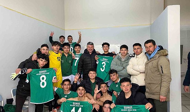 U18 final maçının şampiyonu Şuhut Belediye Hisarspor