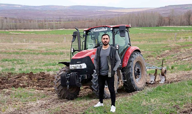 Üniversite eğitimini tamamlayıp toprağına döndü