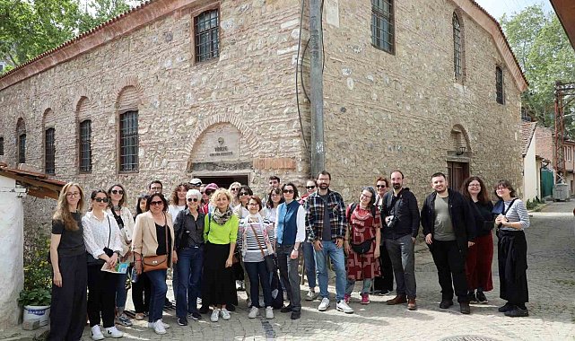 Üniversite öğrencilerinden Mudanya'da tarihi gezi