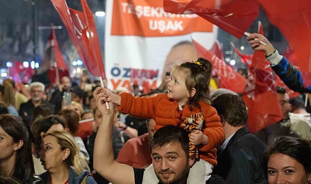 Uşak'ta CHP 6, AK Parti 3 ve bağımsız 2 belediye kazandı