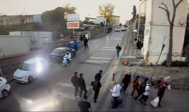 Üsküdar'da Galatasaraylı baba ve kıza saldıran taraftarlar kamerada