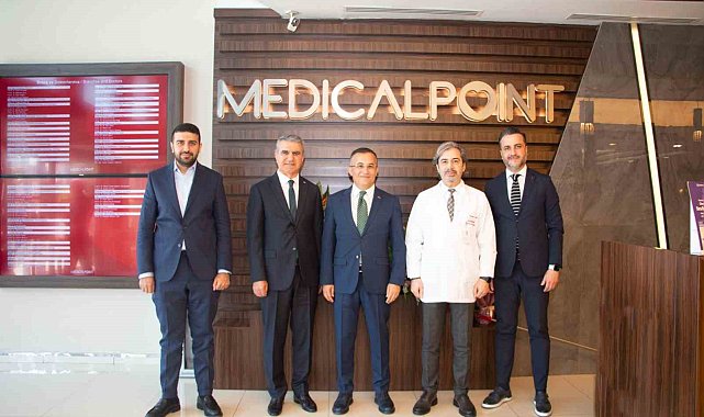 Vali Çeber'den Medıcal Poınt'e ziyaret