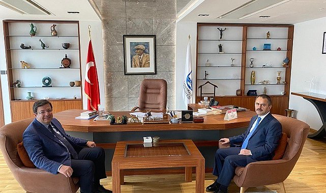Vali İlhami Aktaş'tan Belediye Başkanı Muharrem Erkek'e hayırlı olsun ziyareti