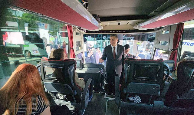 Vali Yavuz tatilcileri terminalden uğurladı