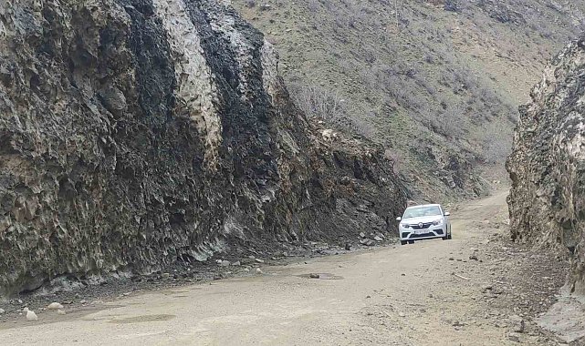 Van-Bahçesaray karayolu 113 gündür kapalı