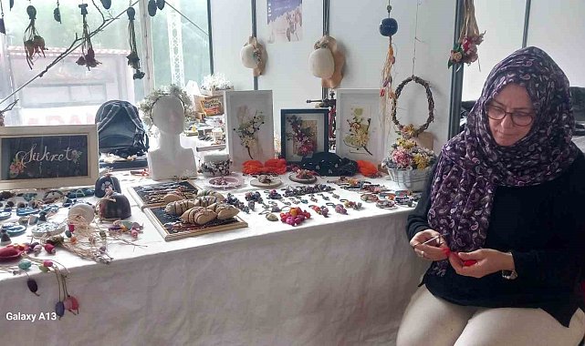 Yalova ipek kozası Fransa'da tanıtıldı