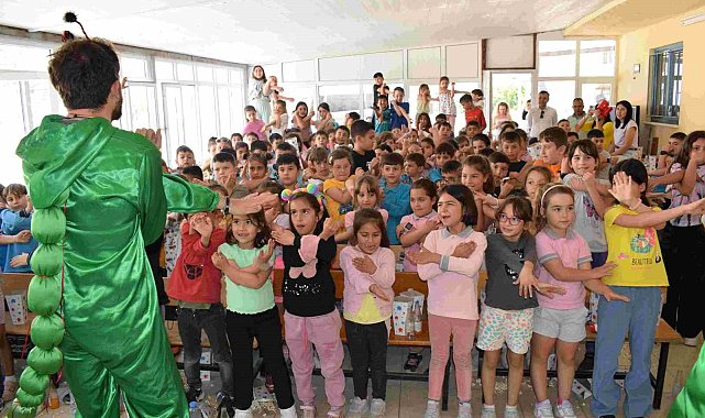 Yeniköy Kemerköy Enerji'den; Milaslı çocuklara 23 Nisan'da gezici tiyatro hediyesi