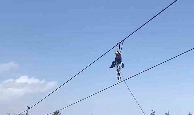 1 Mayıs'ı zirvede kutladılar