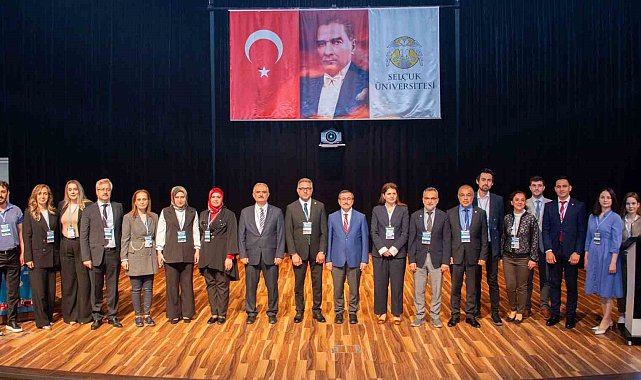 1. Uluslararası Doğal ve Sentetik Materyallerin Biyomedikal Uygulamaları Kongresi yapıldı