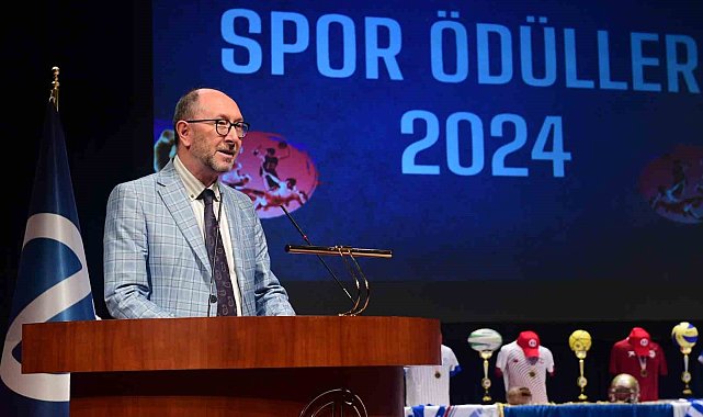2024 Anadolu Üniversitesi Spor Ödülleri sahiplerini buldu