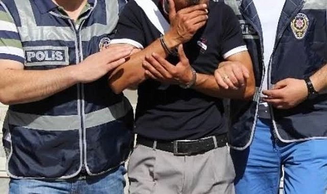 4 yıl 7 ay hapis cezası olan şüpheli kıskıvrak yakalandı