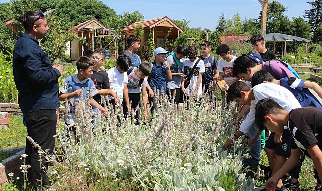 8 bin öğrenci çevre konusunda bilinçlendi