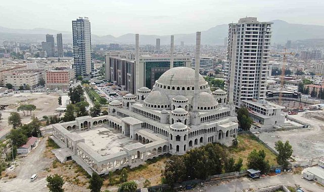 Açıldığında protokol camisi olacaktı, 7 yılda tamamlanamadı
