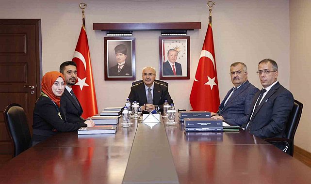 Adana'da dezenformasyonla mücadelede kurumlar arası iş birliği