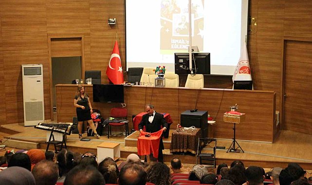 Adliye personeli ve çocuklarına ilizyon gösterisi düzenlendi