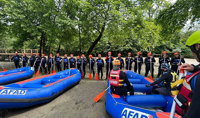 AFAD'ta 31 personele su üstü eğitimi