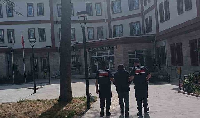 Afyonkarahisar'da kaçak şahıs yakalandı