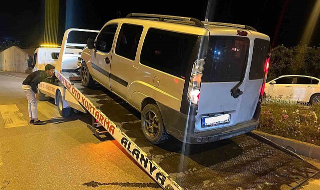 Alanya'da jandarmadan 22 araca men cezası