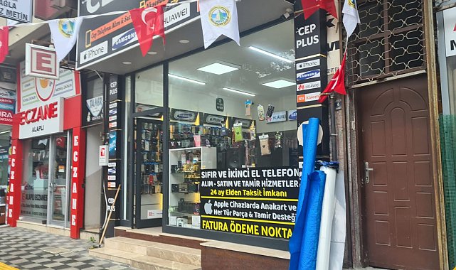 Alaplı'da 13 cep telefonu çalan hırsızlar tutuklandı