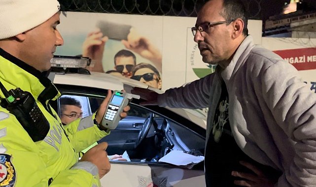 Alkollü yakalandı, polisle pazarlık yapmaya çalıştı; "Yakmayın beni"