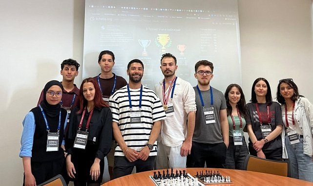 Anadolu Üniversitesi satranç turnuvasından başarıyla döndü