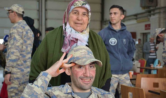 Ankara'da 21 engelli genç temsili askerlik yaptı