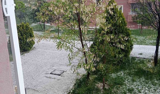 Ankara'da sağanak ve dolu yağışı etkili oldu