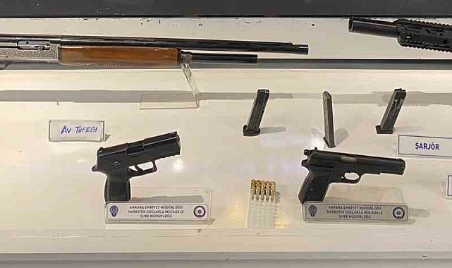 Ankara'da zehir tacirlerine operasyon: 12 gözaltı