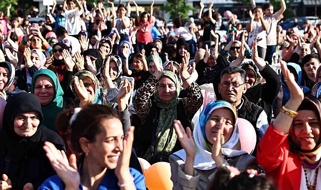 Anneler Günü, Bağcılar'da coşkuyla kutlandı
